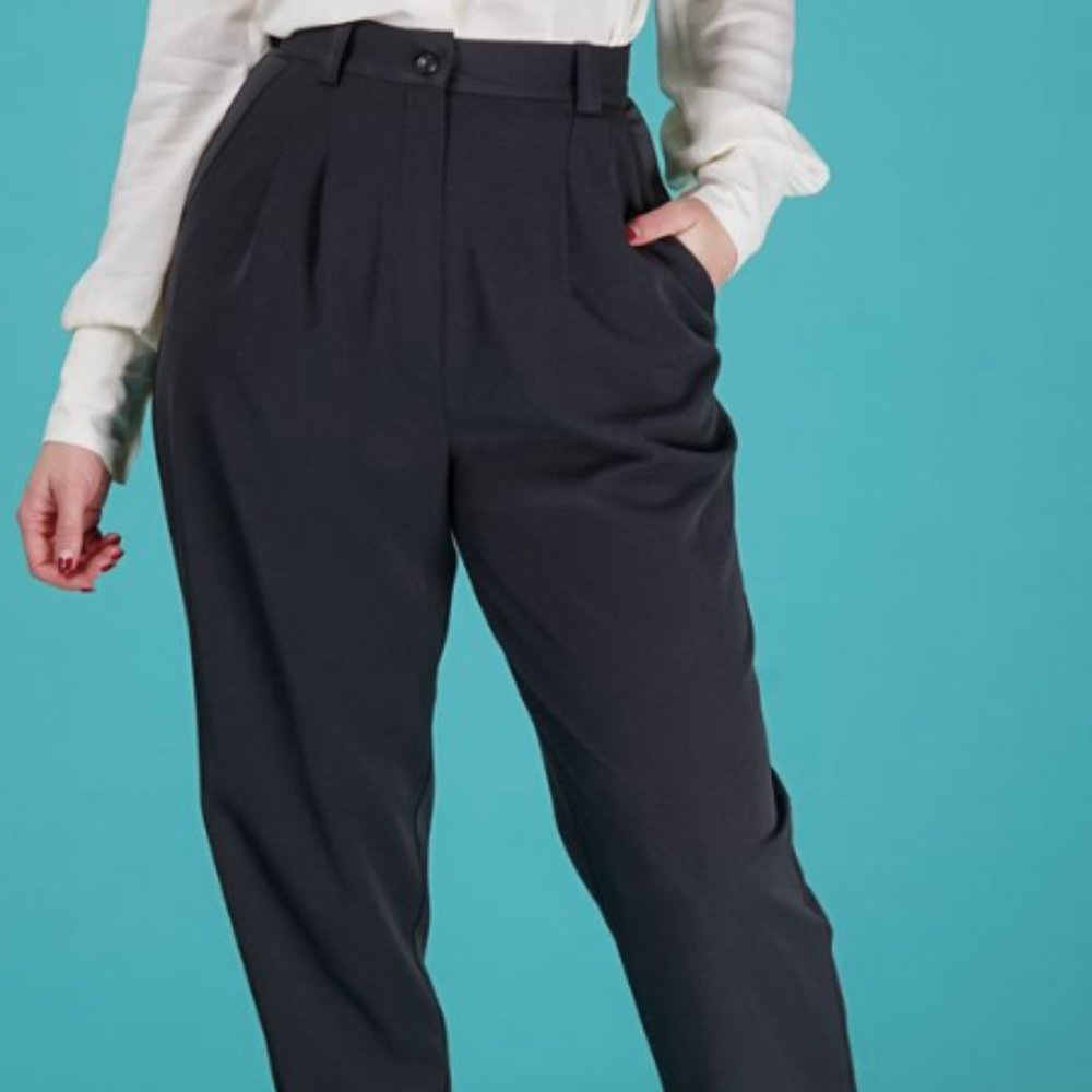 CLOSET CLEARANCE! Emmy Design Retro Black Twill Slender Slacks
